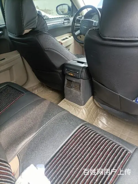 克莱斯勒 克莱斯勒300C 2007款 2.7 自动 豪华版 - 图片 3