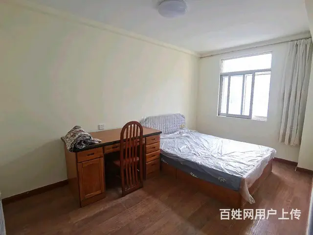 万达芝罘湾华茂小区3室1厅设施全拎包住 - 图片 4