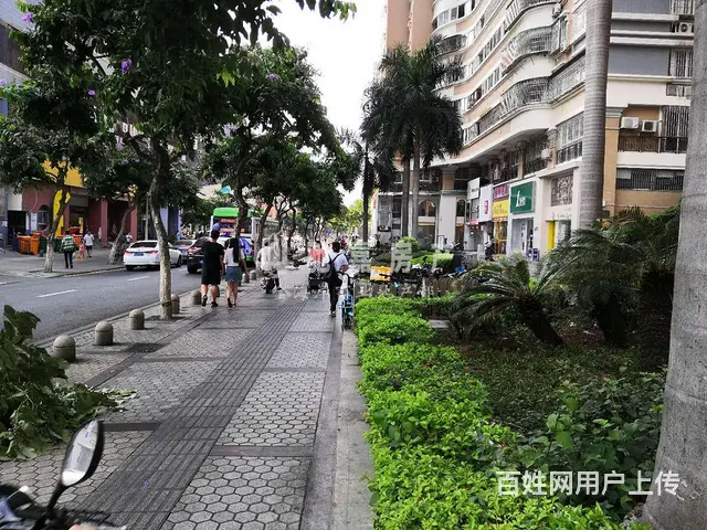 万象城沿街转角旺铺急转，适合饮品奶茶咖啡美甲服装等 - 图片 10
