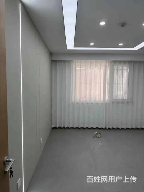 房东直租高消费区  临街门市带装修 - 图片 4