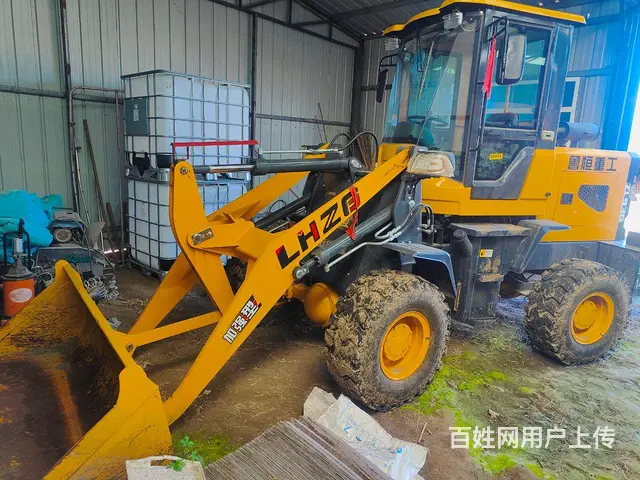2023年的新铲车 - 图片 2