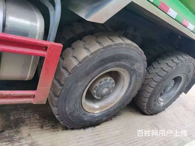 国五东风柳汽乘龙H5350马力后八轮环保车5米8货 - 图片 8
