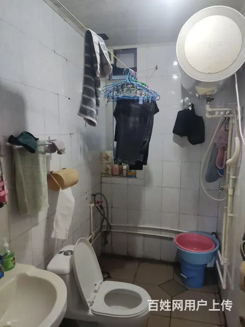 可以一半住一半经营，商住两用，两室一厅，有燃气 有卫生间 - 图片 3