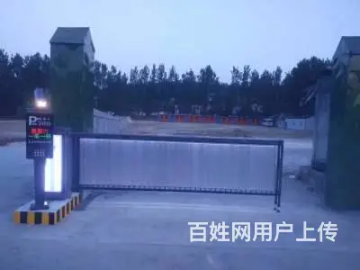淇县伸缩门电动门道闸车牌识别系统安装销售维修 - 图片 1