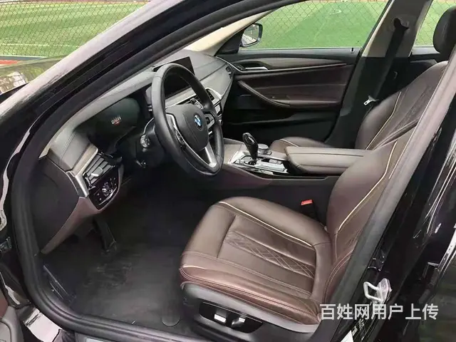 宝马5系 2019款 530Li 2.0T 手自一体 尊享型 - 图片 4