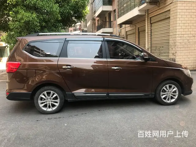 宝骏730 2016款 1.5L 手动 豪华型7座 - 图片 5