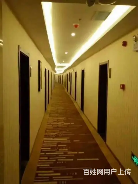 都市时讯免费推荐 宝龙广场横店电影城旁知名酒店 - 图片 3