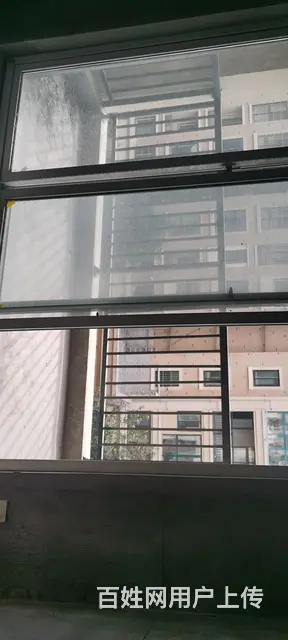电梯洋房，飞机户型南北双阳台 - 图片 1