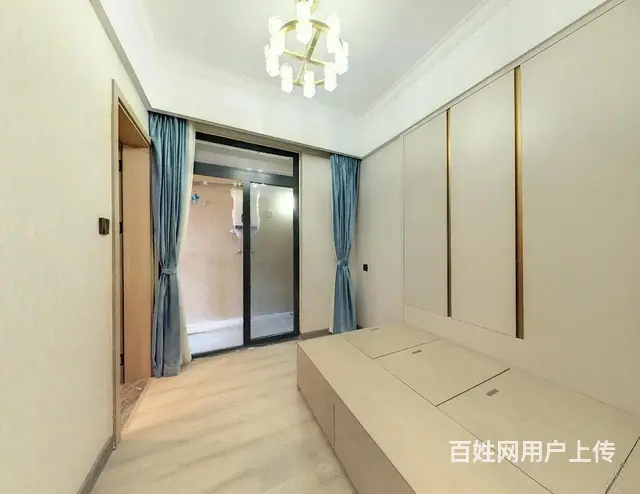 近拱北口岸·国维中央广场 3室3卫  南向 精装全齐 - 图片 4
