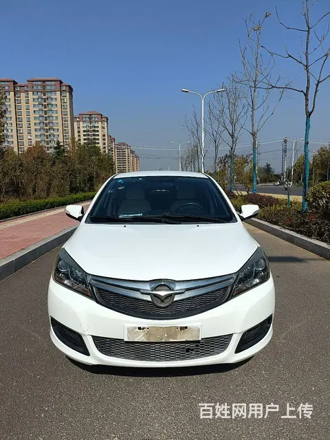 海马M3 2014款 1.5 手动 豪华型 - 图片 1