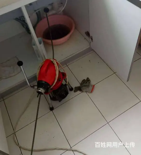 官渡区官南大道官南路疏通下水道 隔油池吸污抽污水池 - 图片 3