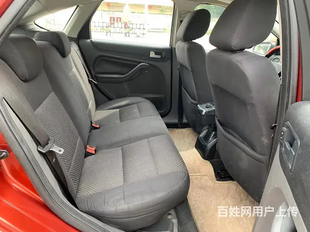 福特 福克斯 2007款 福克斯-两厢 1.8 手动 舒适型 - 图片 6