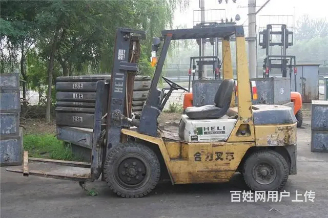 自贡吊装工程机械租赁、大小叉车租赁 - 图片 1