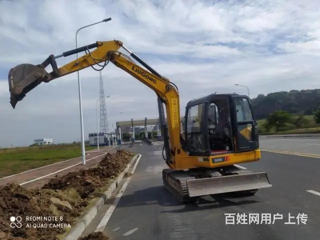 广州市南沙区多台小挖机找活干 - 图片 2