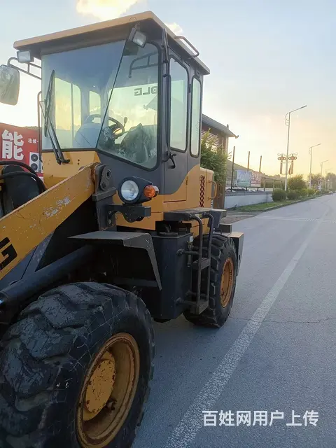 13年未临工92O，准新车况 黑河特价卖 - 图片 1