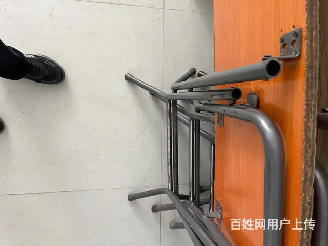 简易便捷桌 - 图片 1