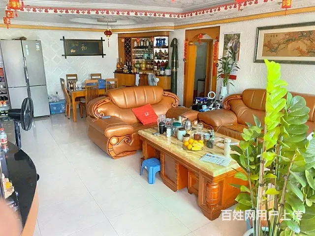 富华广场2楼 带大平台 看房方便 - 图片 1