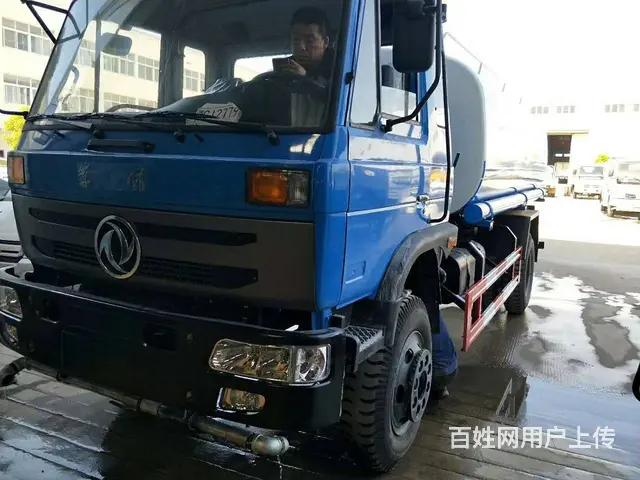 二手洒水车 全新洒水车 大量现车 低价出售 - 图片 1