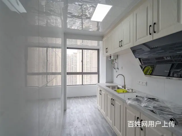 新上月馨苑2室2厅房东诚心出售看中可谈 - 图片 1
