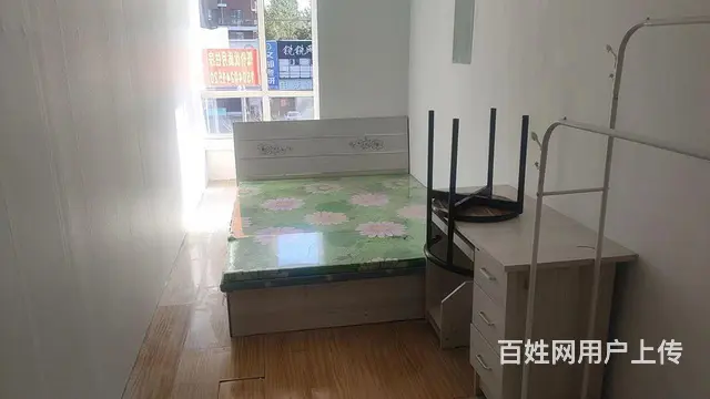可以每月付钱,地点好,交通方便,包供暖，WIFI,拎包就住 - 图片 4