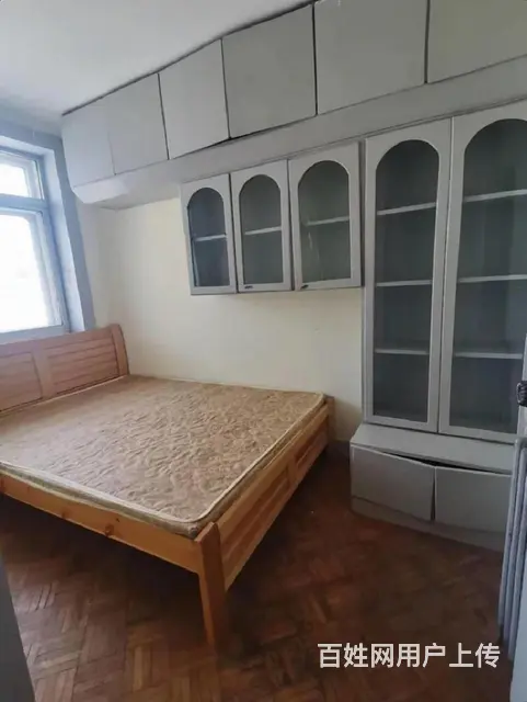 朝阳街烟台山附近二室一厅出租1300 - 图片 1