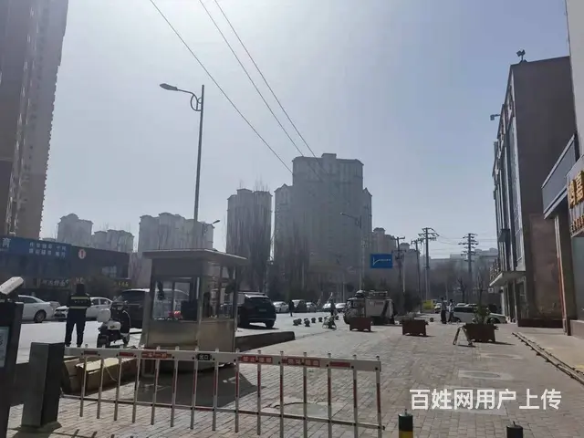 7554(七P）个人城北区夏都名邸菜市场隔壁店给3万就转让 - 图片 4