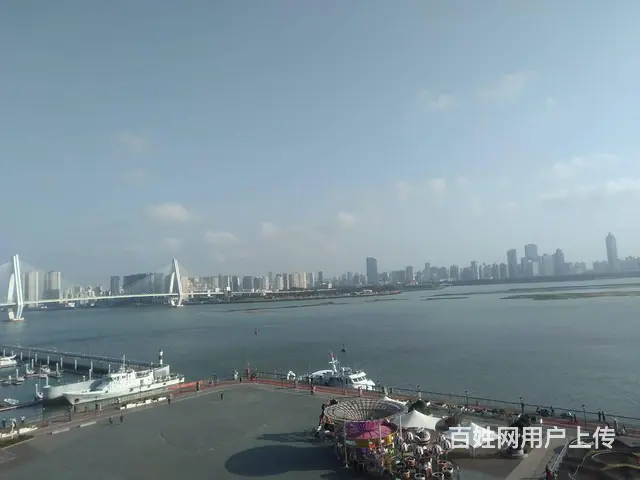 海甸岛华彩海口湾广场2400平体育游玩店转让 - 图片 1