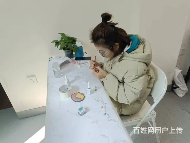 嵊州0基础学美甲/美睫 - 图片 1
