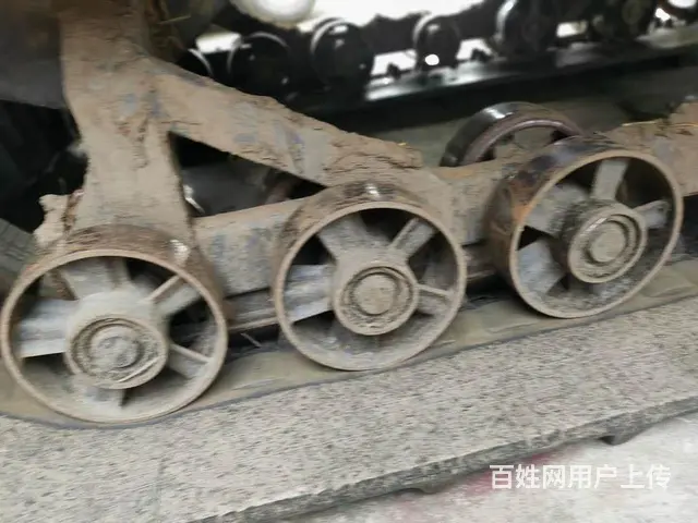 19年精品沃得收割收割机，二百小时，全车原版 - 图片 8