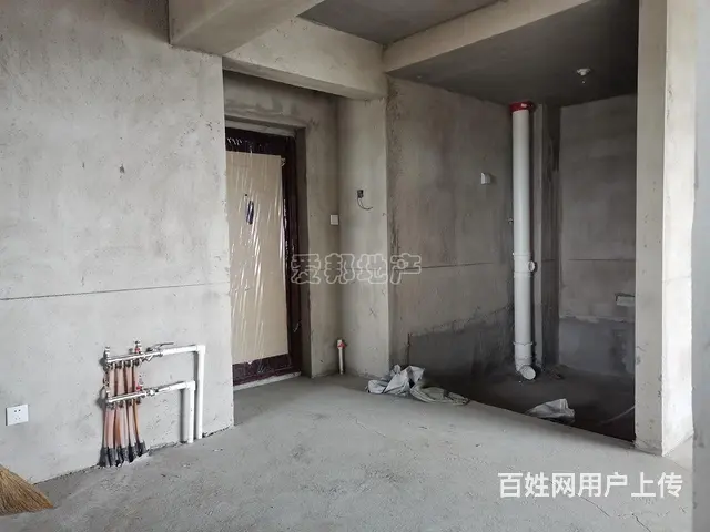 新华幸福阁 31楼南北两室可贷款随时看房 毛坯房 - 图片 7
