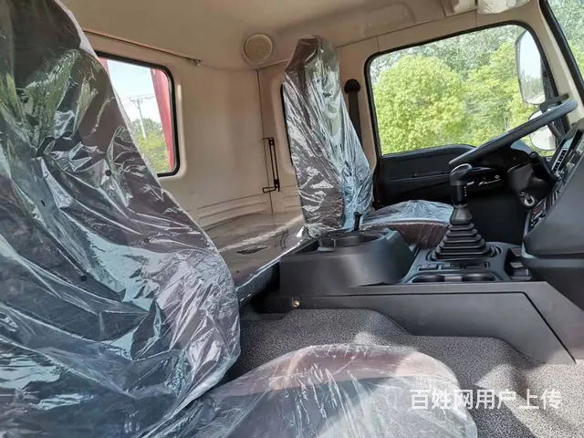 国六欧曼前四后八平板车　拉33吨钩机拖板车　包上牌 - 图片 11