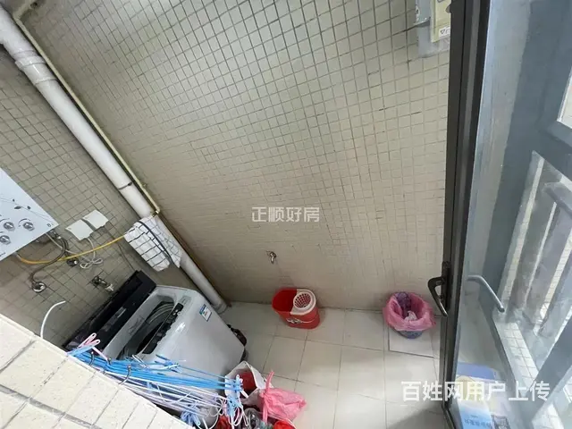 金湾航空新城 保利香槟国际花园 精装修 三房 仅售160万 - 图片 3