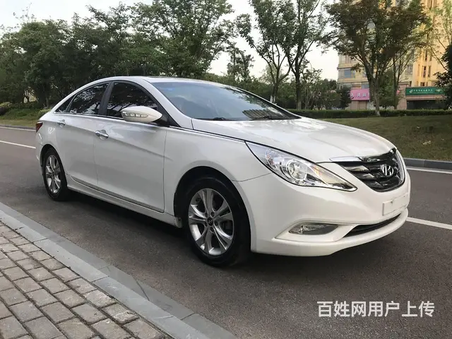 现代 索纳塔 2013款 第八代索纳塔 2.0 手自一体 顶 - 图片 3