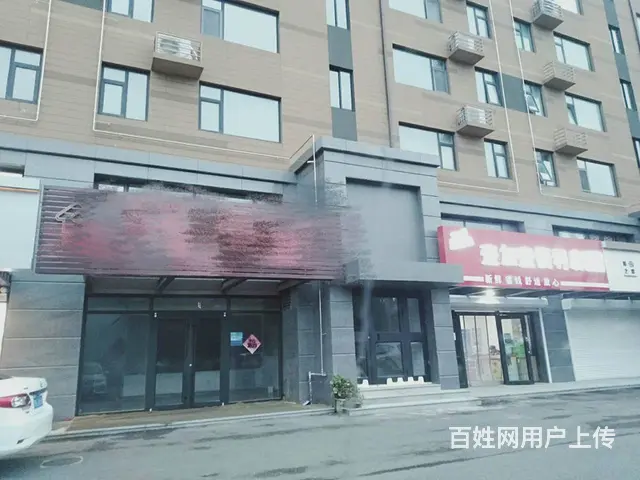 出租荣成市区金帝桂都小区128平米临街门面 - 图片 1