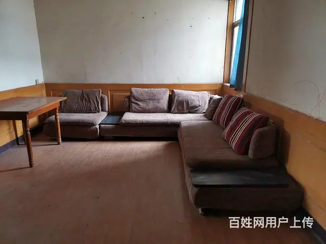 实验学校2室85平600月 - 图片 1