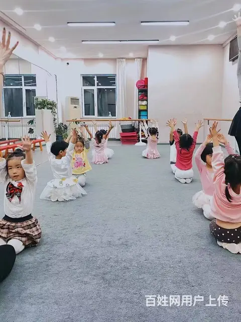 大东区联合路28中学对面舞蹈艺术学校出兑 - 图片 2