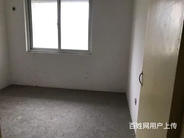 新景二期 纯毛坯二房 有钥匙 随时好看房 - 图片 3