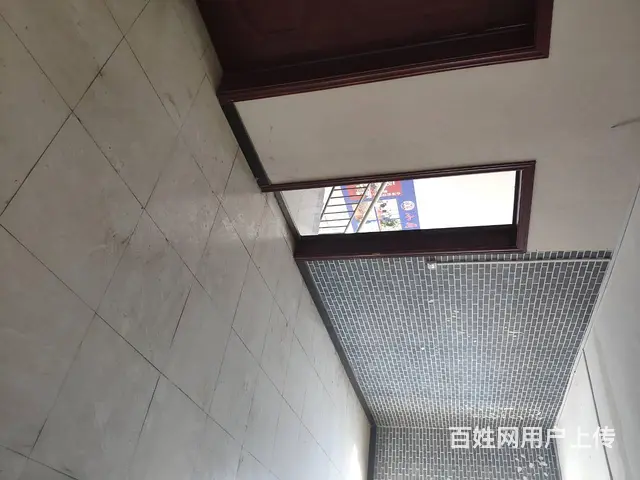 有免租期.的二楼楼写字楼出租！车位充足.不限业态多行业可做， - 图片 9