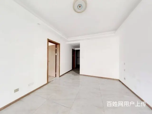 【带车位】新螺蛳湾俊发彩云城澜湾俊园 普通住宅 精装修 - 图片 2