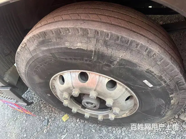 二手解放前四后八9米6高栏载货车国六520马力 - 图片 4