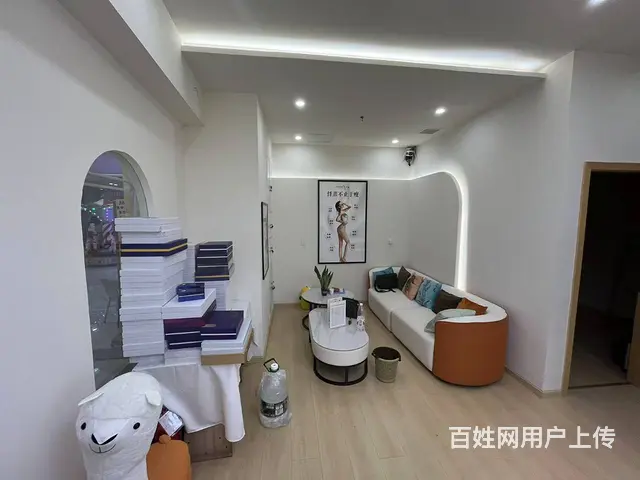 S成华区星悦广场内精装美容院转让 - 图片 3