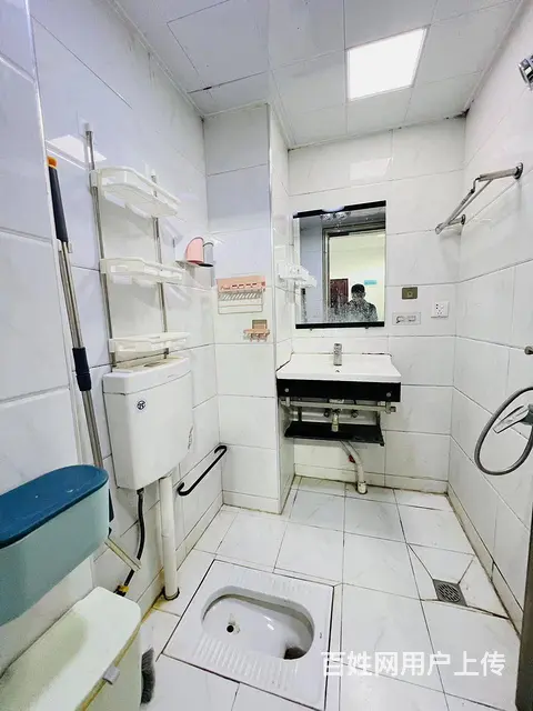 出门即地铁口 小吃一条街 近岳家嘴 直达 楚河汉街 - 图片 11