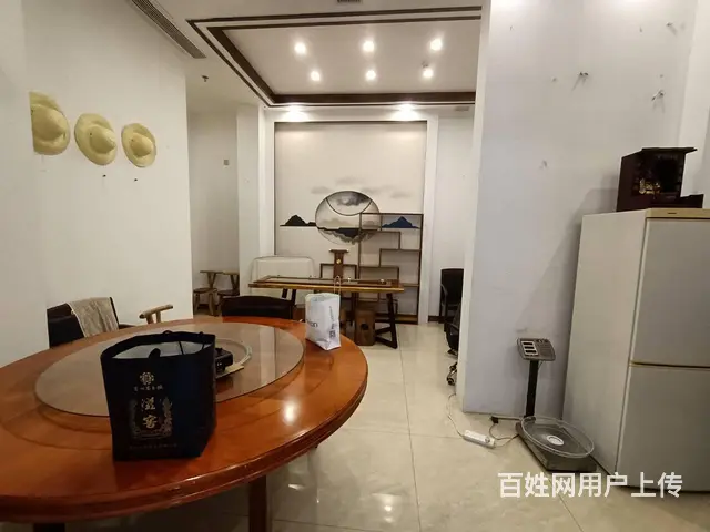 （51旺铺推荐）现代美居一楼117平烟酒行转让 - 图片 4