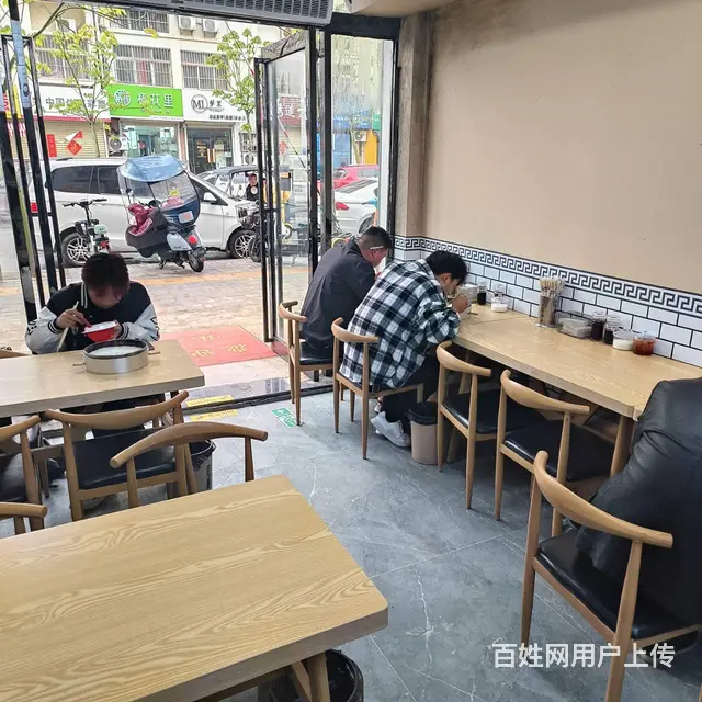 0088雪苑路万和家园附近一早餐店转让 - 图片 4