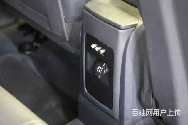 道奇酷威 [进口] 2009款 2.7L 自动 前 - 图片 12