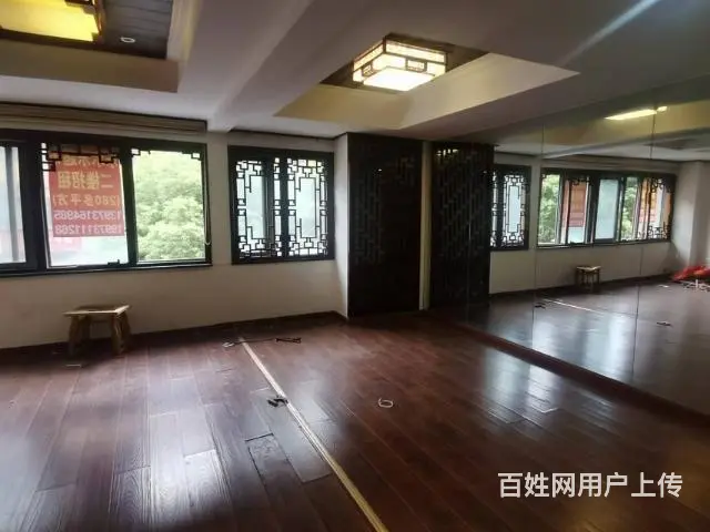 （老板房源）地铁口工商大学后门二楼精装商铺出租 - 图片 1