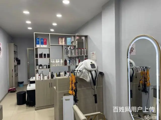 南部区正街40平美发店转让 - 图片 3