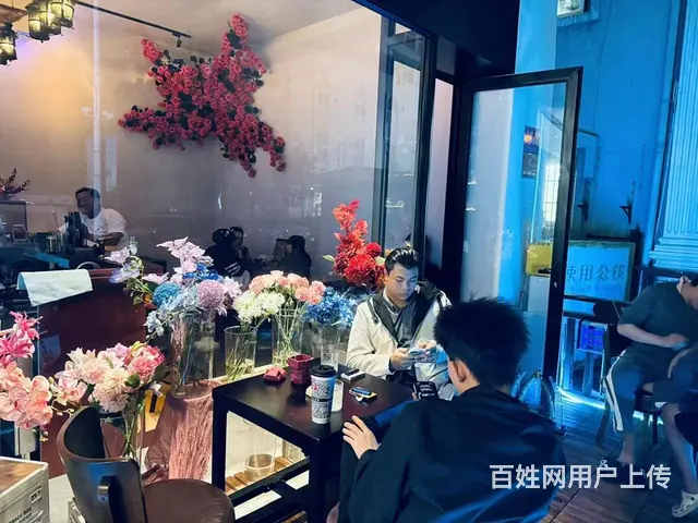 （51旺铺推荐）天涯区天山大厦30平酒馆转让 - 图片 7