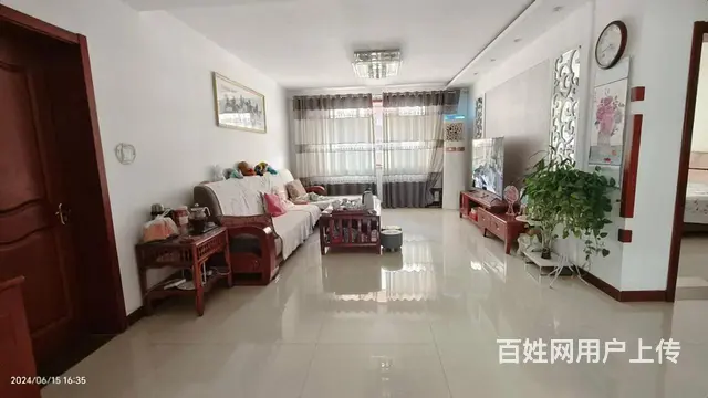 兰馨书院大三居 双卫 精装送车库 89万可贷款 - 图片 1