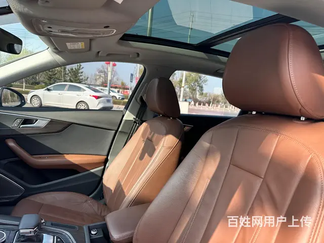 奥迪A4 2019款 A4L 2.0TFSI 双离合 40T - 图片 4